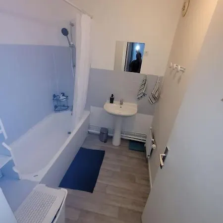 Proche Commodites Apartman